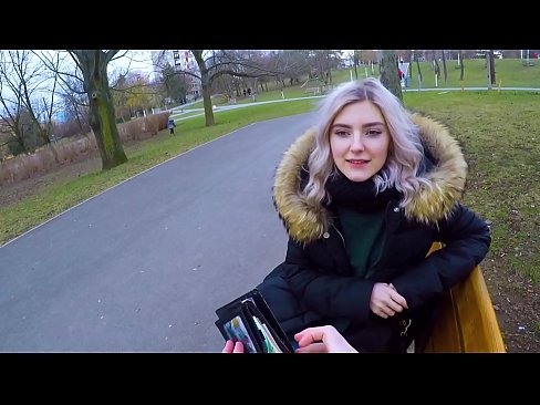❤️ Para için bir yabancının sıcak boşalmasını yutar - parkta Eva Elfie tarafından oral seks ❌ Sadece porno tr.myinvest.top ﹏
