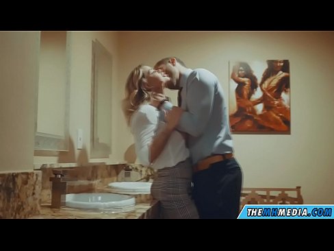 ❤️ Büyük memeli bir sarışın seni umumi tuvalette baştan çıkardığında ❌ Sadece porno tr.myinvest.top ﹏